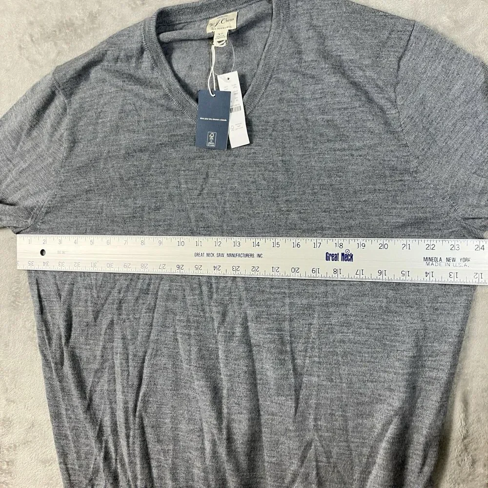 J Crew V Neck Sweater Mens XL 100% Merino Wool Gray Lightweight Preppy AD337